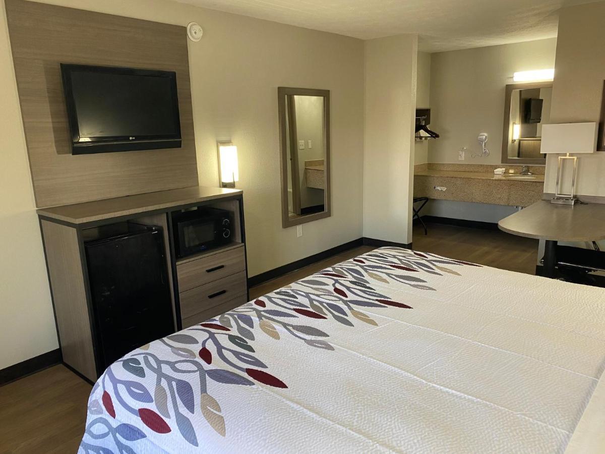 Red Roof Inn Jacksonville, Al Kültér fotó