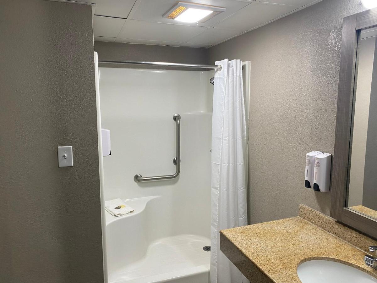 Red Roof Inn Jacksonville, Al Kültér fotó